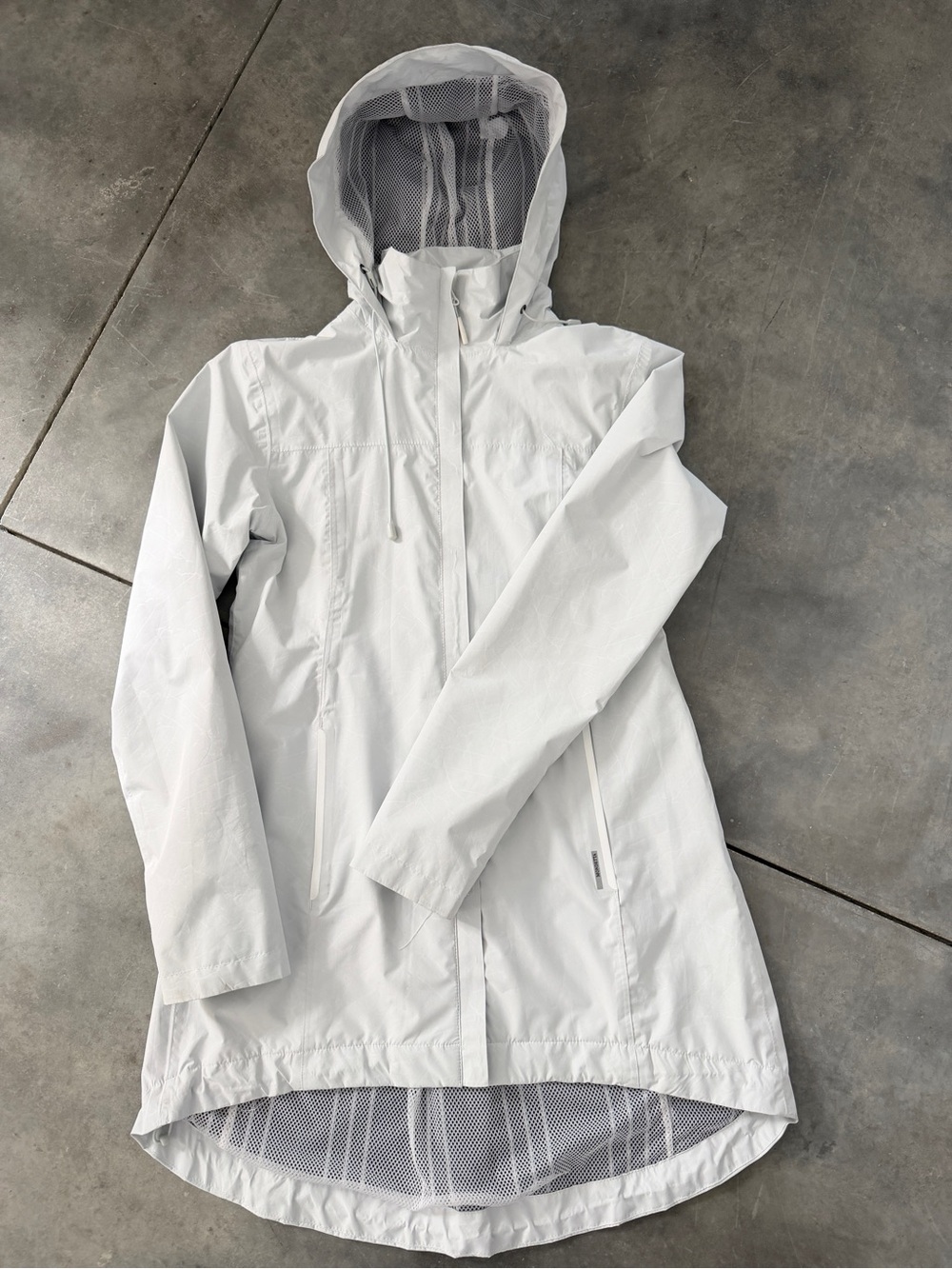 Mondetta White Hooded Women's Trench-Style Raincoat